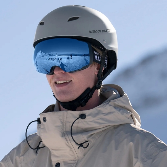 OutdoorMaster Snow Goggles Pro + Lens New - Picture 3 of 8